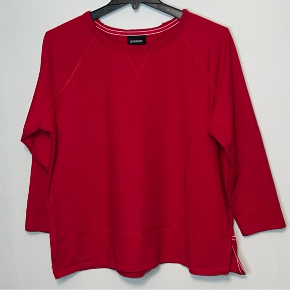 Avenue Cotton Knit Womens 22/24 Sweatshirt Red White Trim.